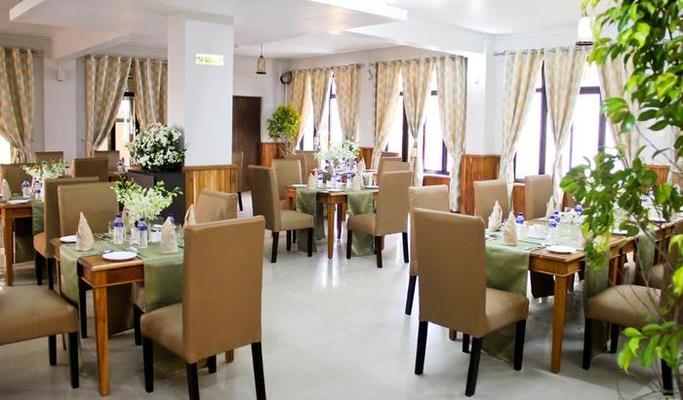 De Oriental Grand 